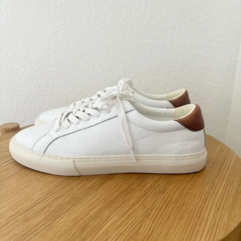 Marc Fisher LTD Maiden low top men's leather sneaker Size 10 - Picture 1 of 10